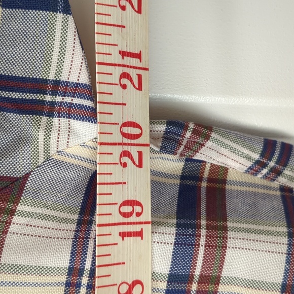 L.L. Bean men's vintage small plaid short sleeve shirt - Picture 3 of 9